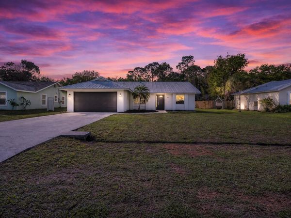 2514 SE Alfonso Avenue, Port St. Lucie, FL 34952