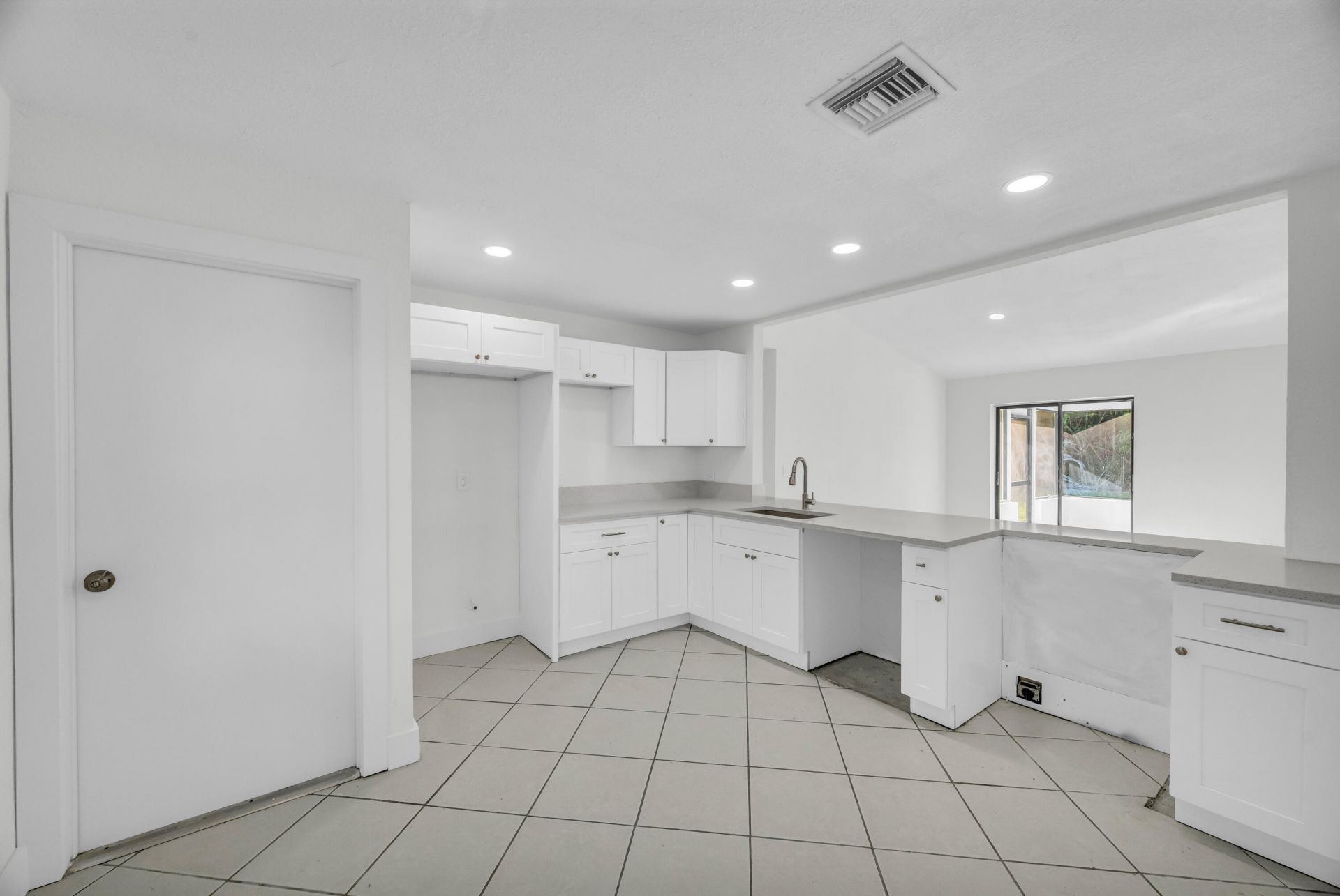 2514 SE Alfonso Avenue, Port Saint Lucie, FL 34952 Photo