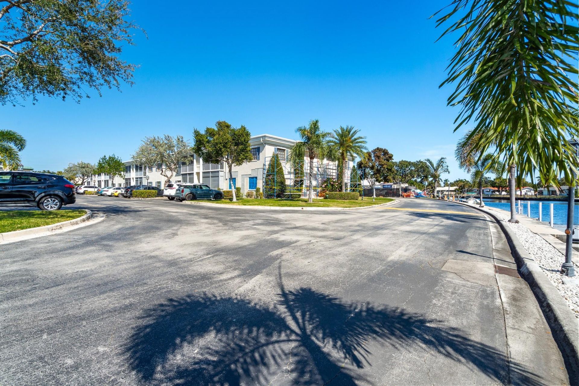140 Cypress Club Drive, Unit 422, Pompano Beach, FL 33060 Photo