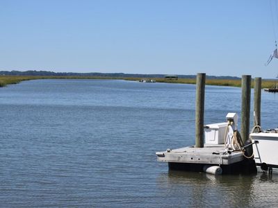 6852 Mccants Road, Wadmalaw Island, SC 29487