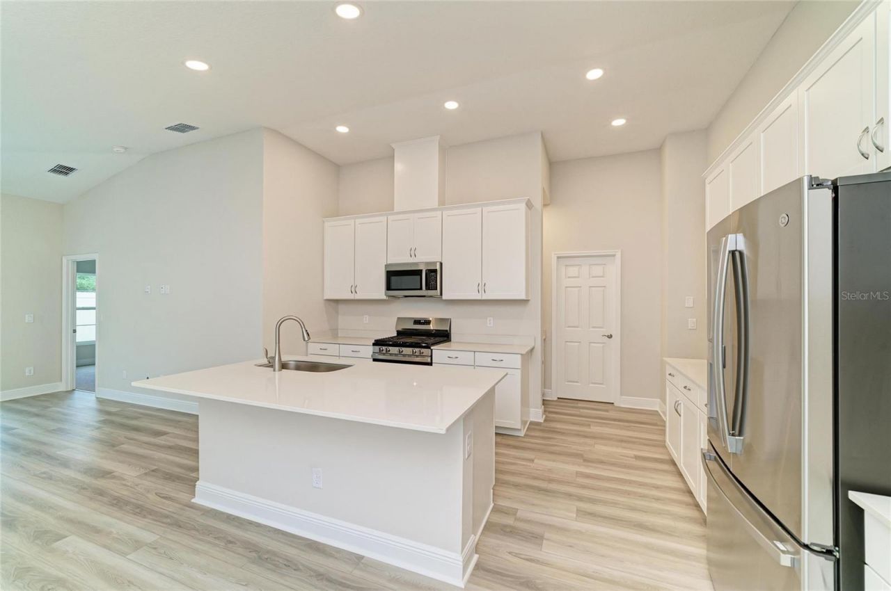 12362 Oak  Hill Way, Parrish, FL 34219 Photo
