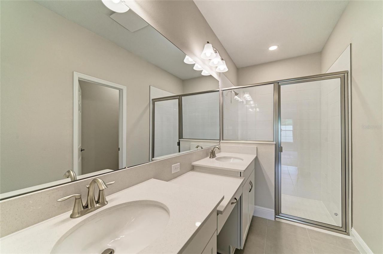 12362 Oak  Hill Way, Parrish, FL 34219 Photo