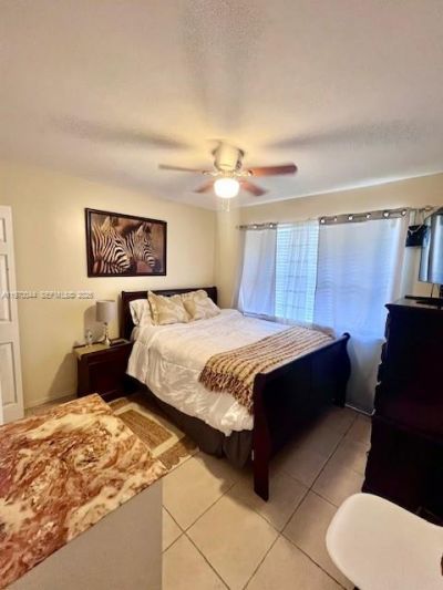 10076 NW 6th St, Unit 201, Pembroke Pines, FL 33024 Photo