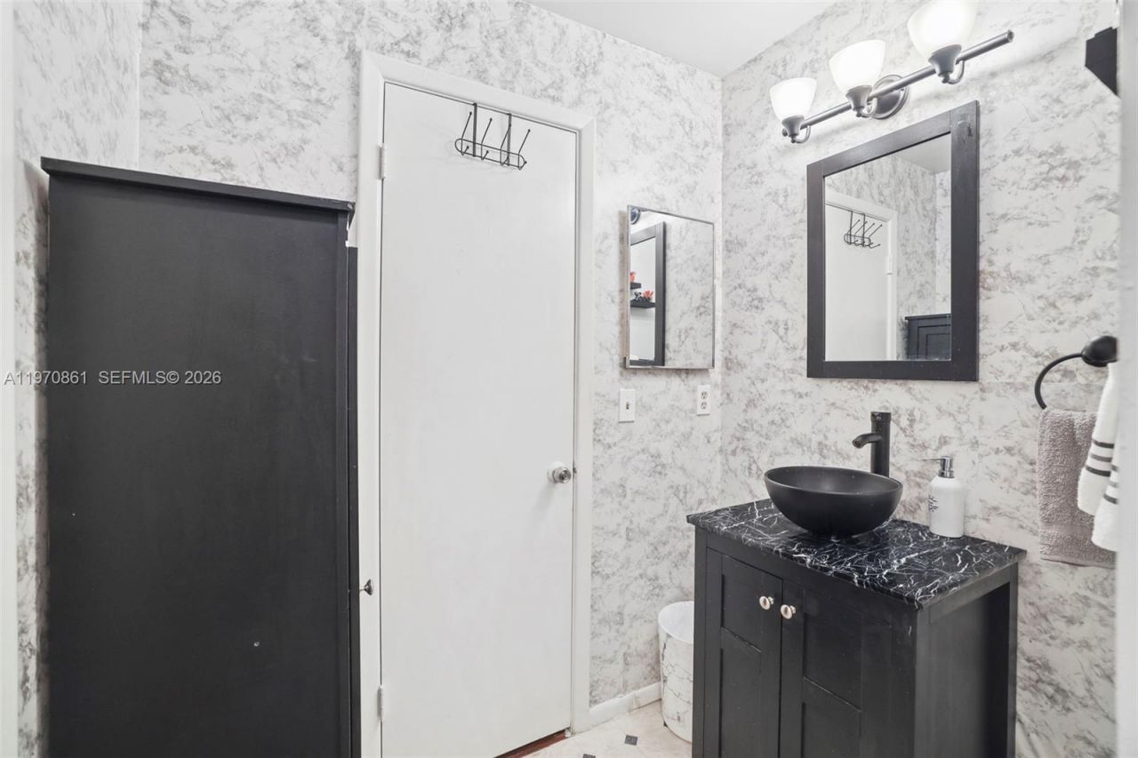 2050 Oleander Blvd , Unit 9209, Fort Pierce, FL 34950 Photo