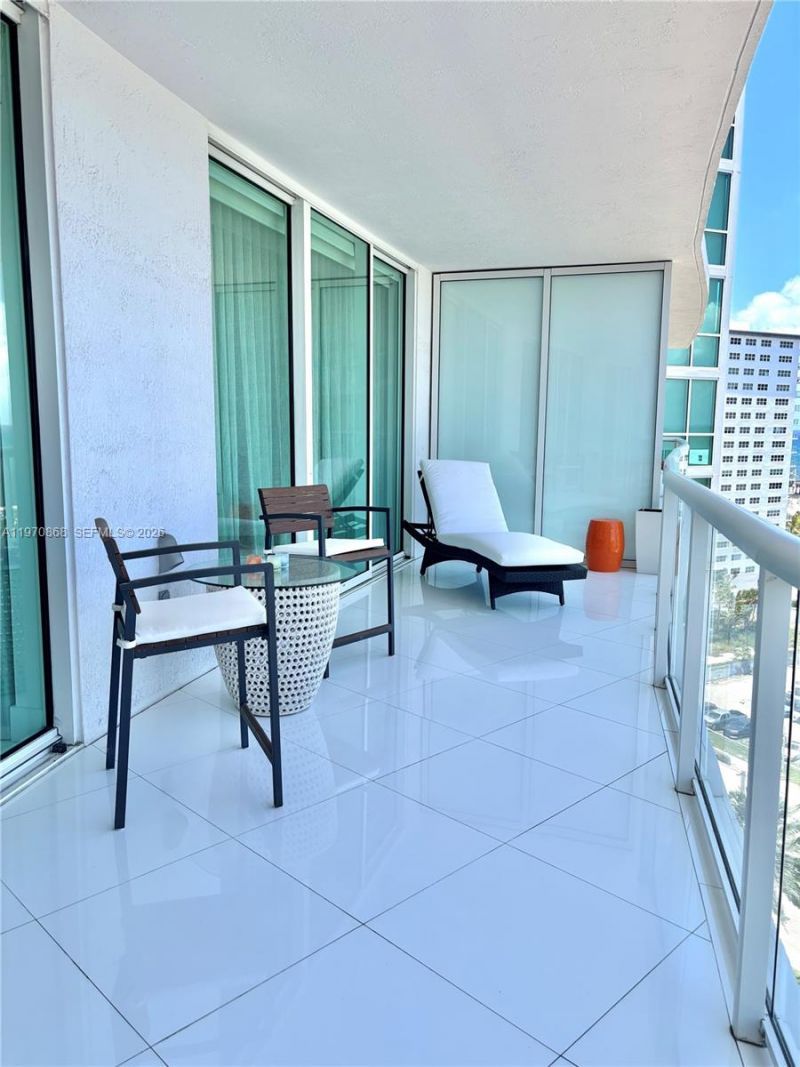 1 N Ocean Blvd, Unit 1004, Pompano Beach, FL 33062 Photo