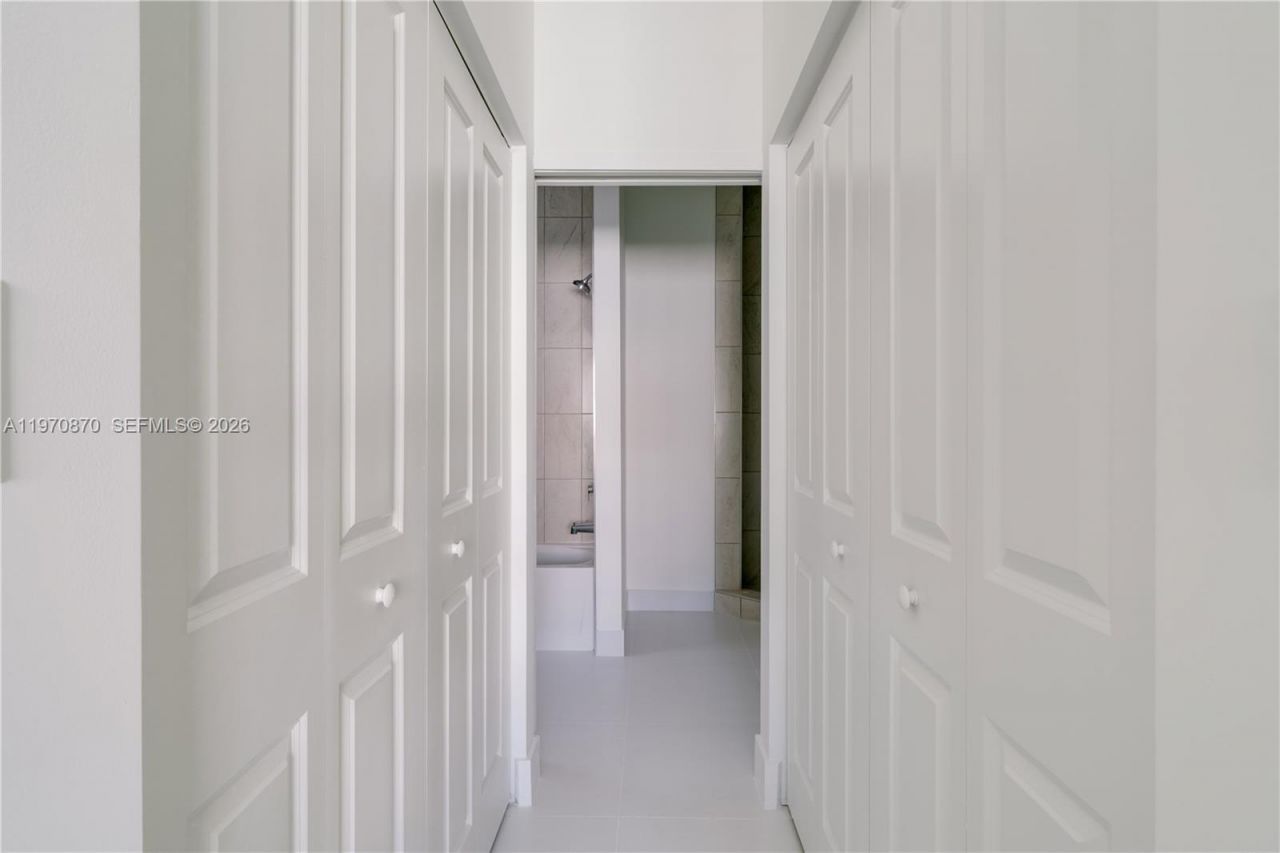 5735 SW 4th St , Miami, FL 33144 Photo