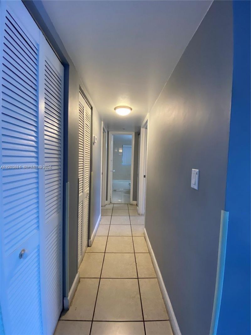 1735 W 60th St , Unit M301, Hialeah, FL 33012 Photo