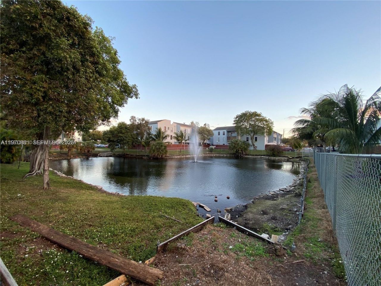 1735 W 60th St , Unit M301, Hialeah, FL 33012 Photo