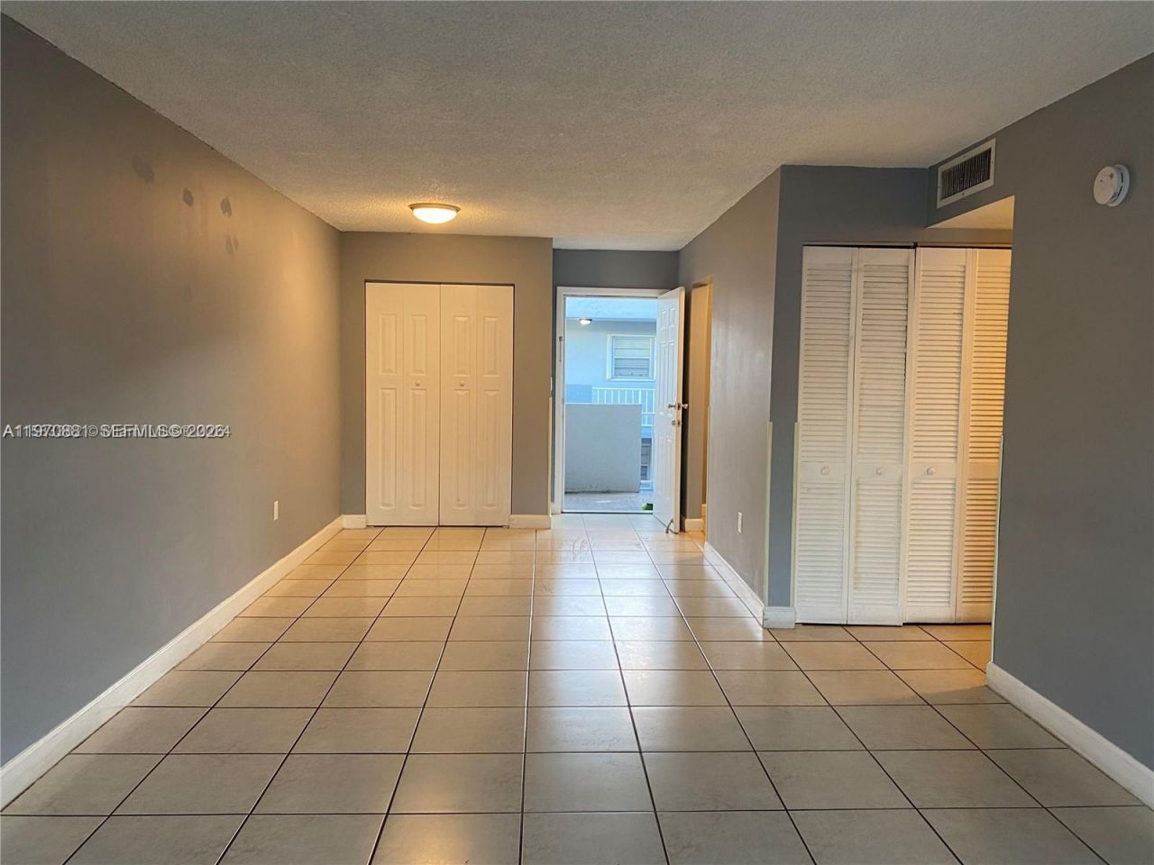 1735 W 60th St , Unit M301, Hialeah, FL 33012 Photo
