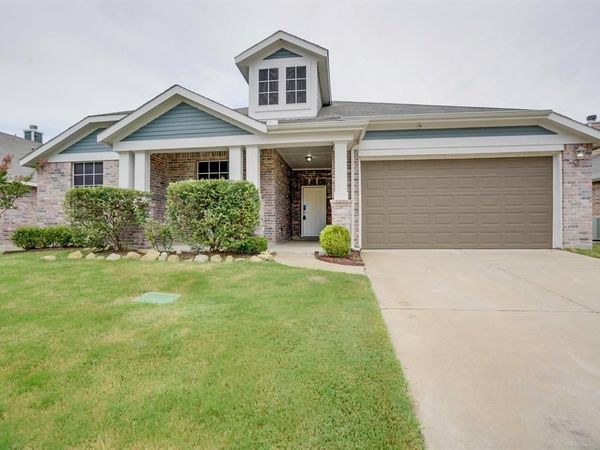2006 Enchanted Rock Drive, Forney, TX 75126