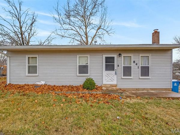 841 Vreeland Road , Hillsboro, MO 63050