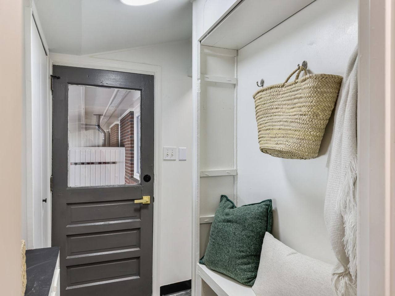 1318 Foster Street Photo 33