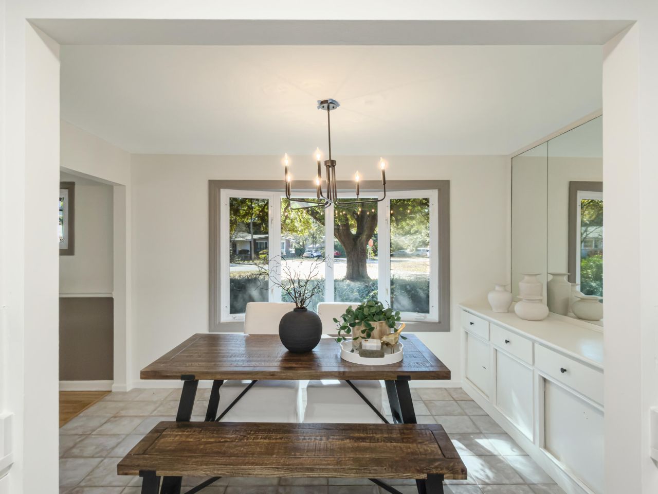 1318 Foster Street Photo 9