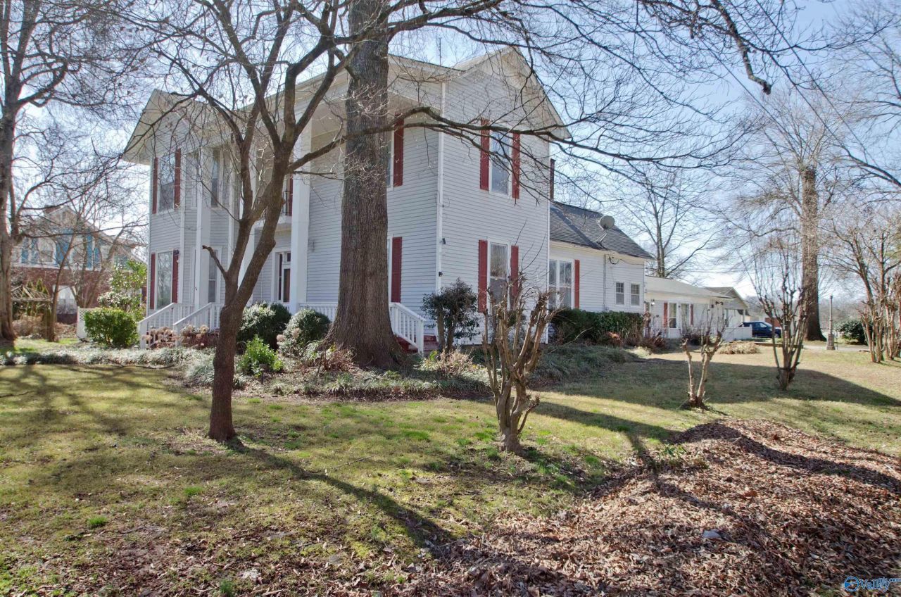 500 S Clinton Street Athens, AL 35611