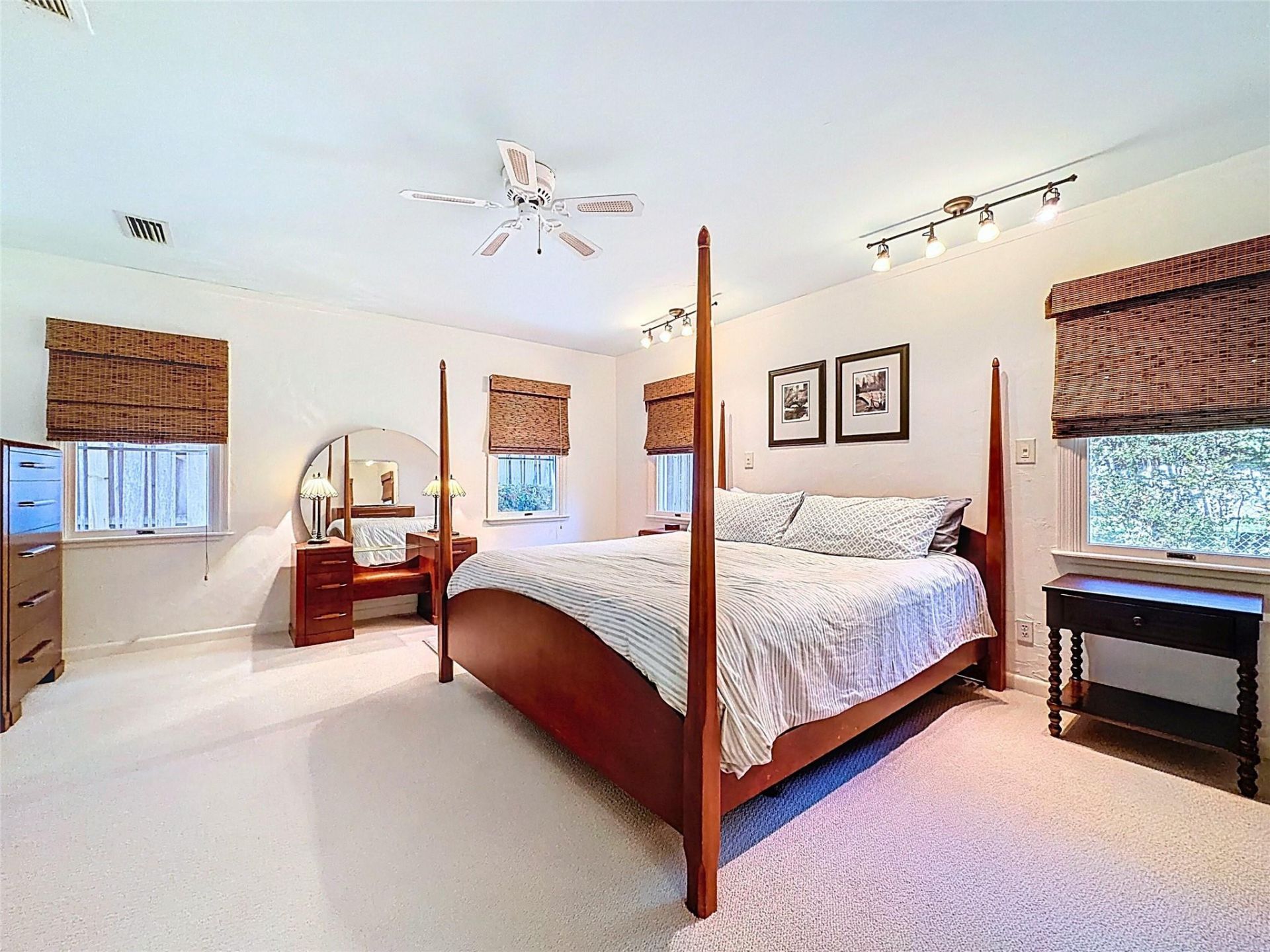 241 Corsair Avenue, Lauderdale by the Sea, FL 33308 Photo