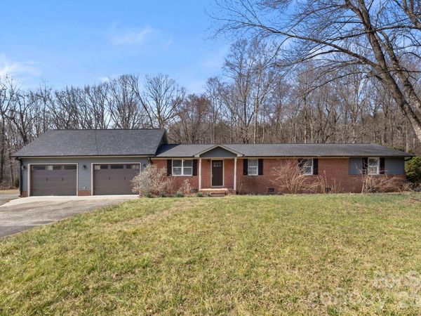 7917 Sherrills Ford Road, Sherrills Ford, NC 28673