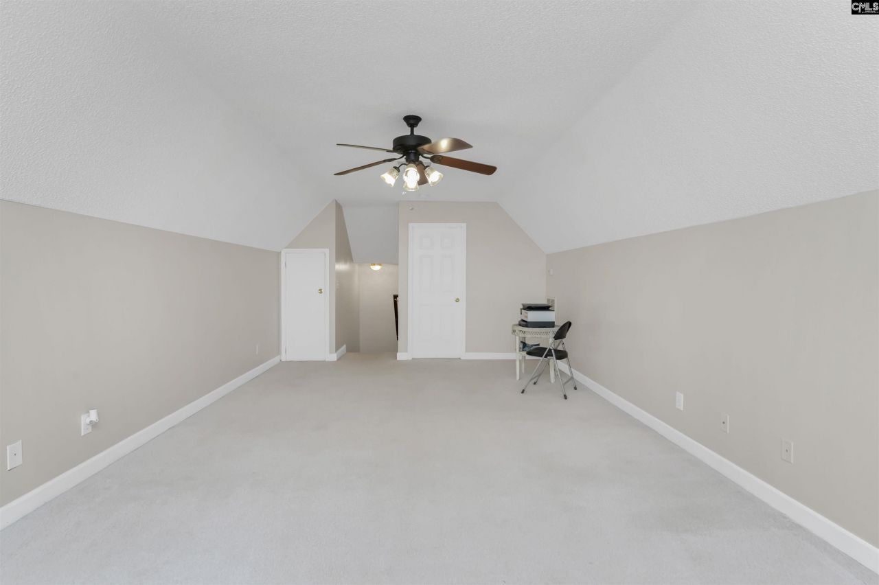 366 Gallery Cliff Drive  Photo 19