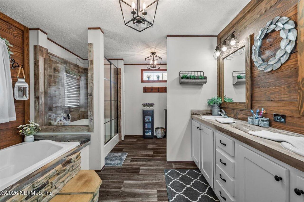 13709 Katie Johnson Lane, Sanderson, FL 32087 Photo