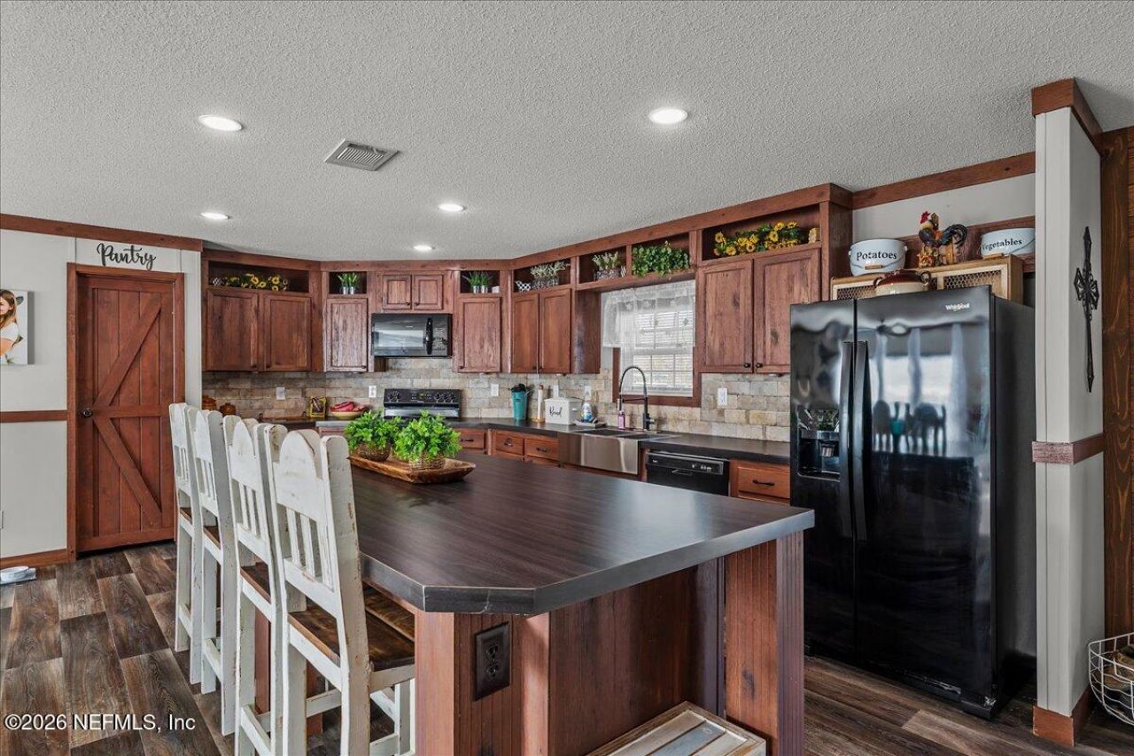 13709 Katie Johnson Lane, Sanderson, FL 32087 Photo