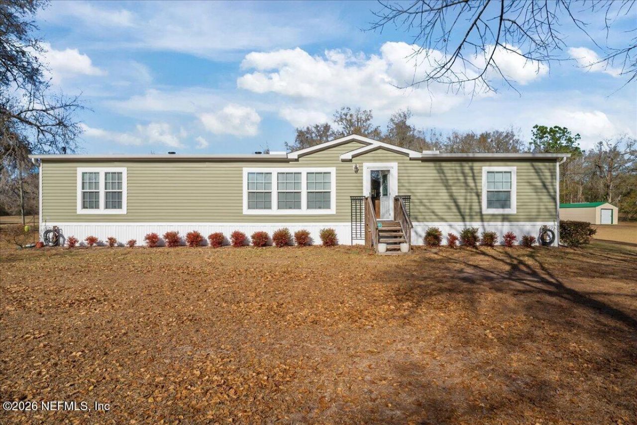 13709 Katie Johnson Lane, Sanderson, FL 32087 Photo