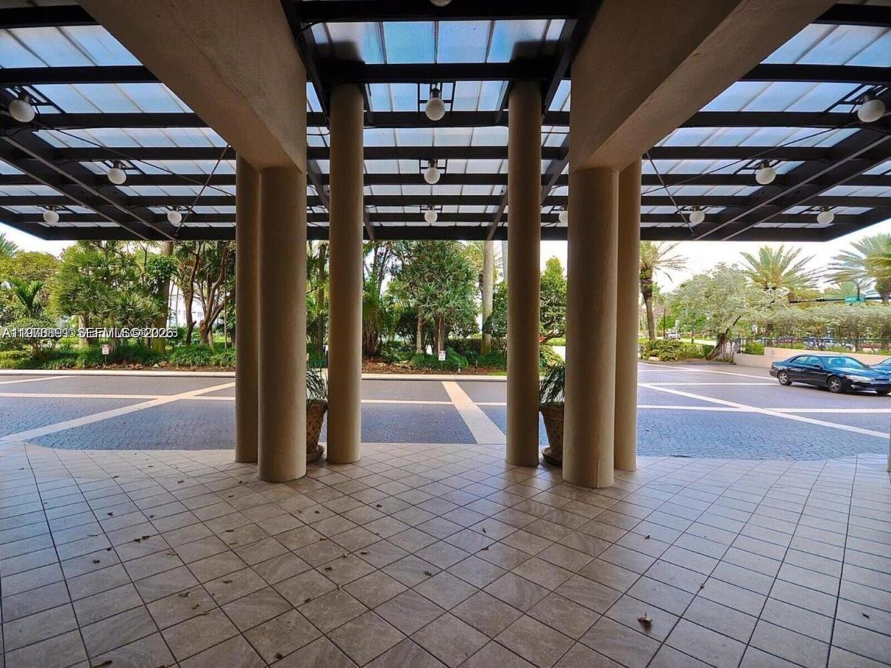 10185 Collins Ave , Unit 1402, Bal Harbour, FL 33154 Photo