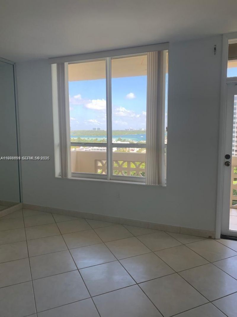 10185 Collins Ave , Unit 1402, Bal Harbour, FL 33154 Photo
