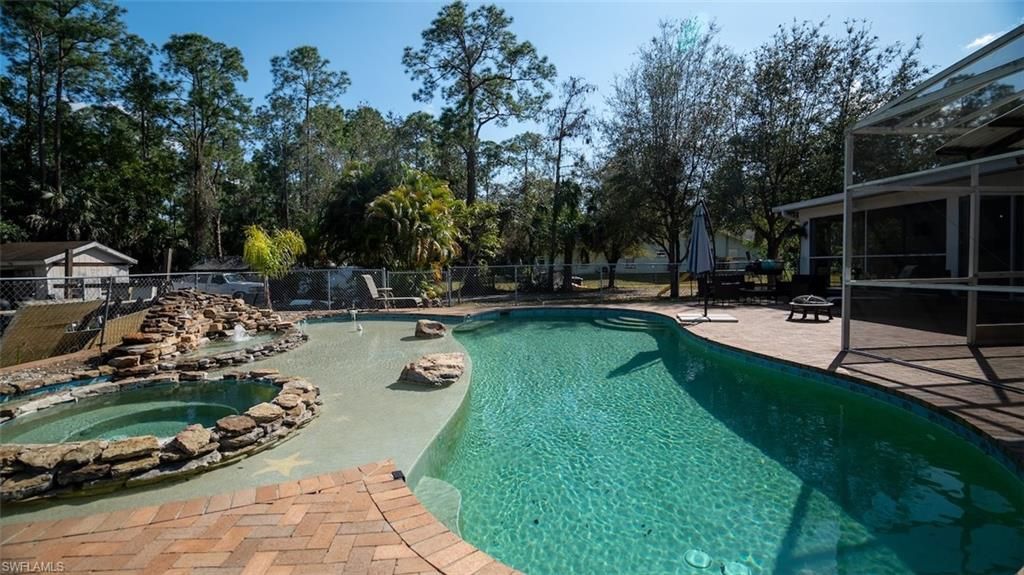 720 29th St Nw, Naples, FL 34120 Photo
