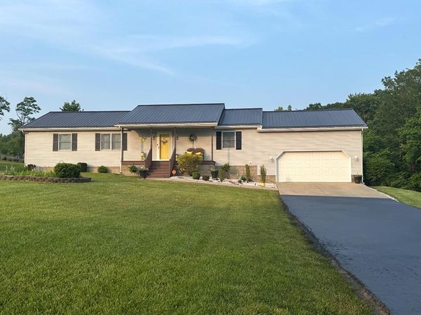 1802 Prussia Road, Waverly, OH 45690