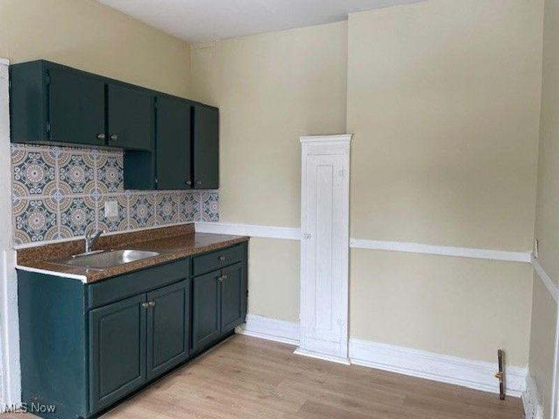 957 E 143rd Street, Cleveland, OH 44110 Photo 8