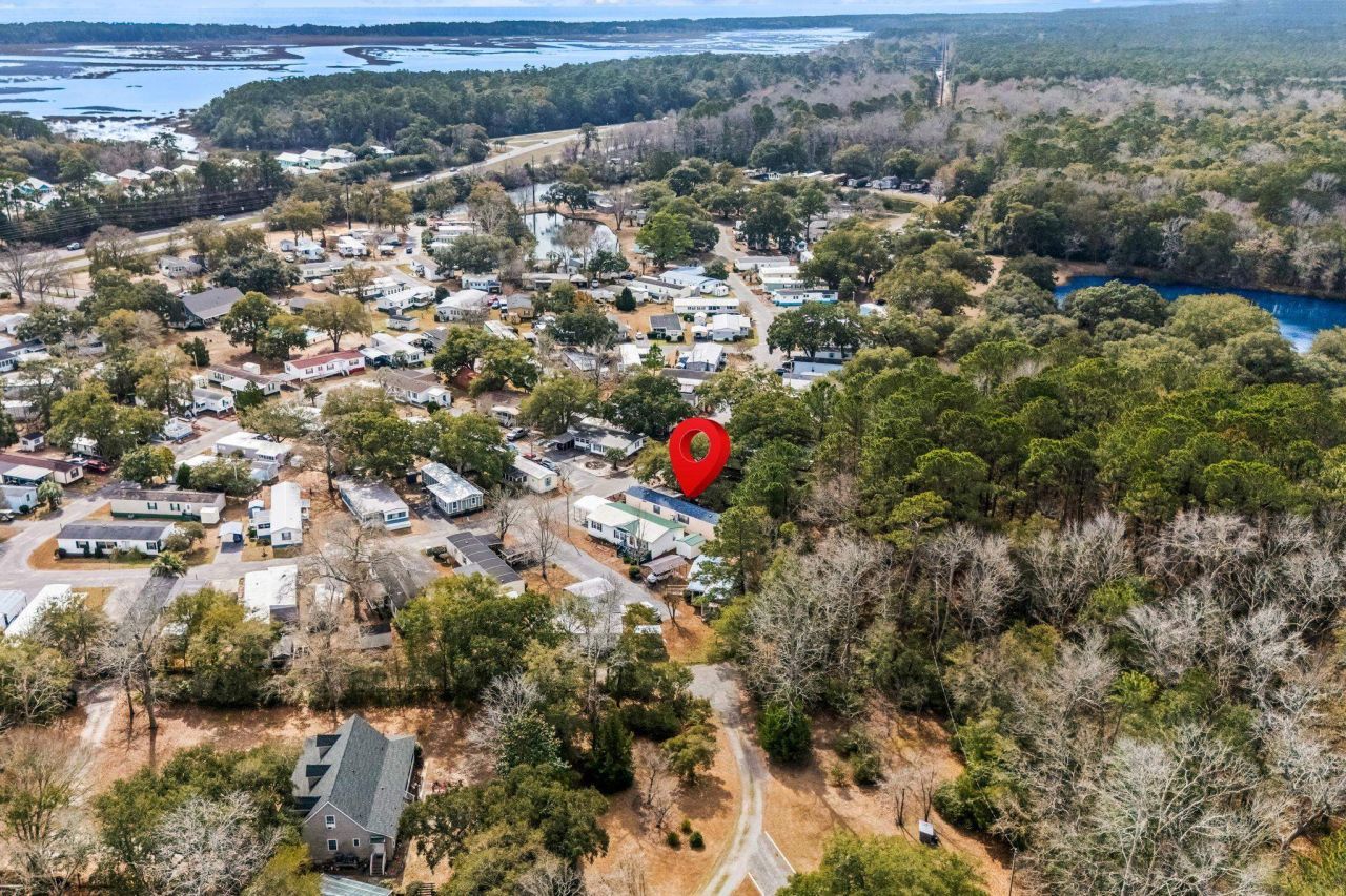 31 Burr Circle  Photo 22