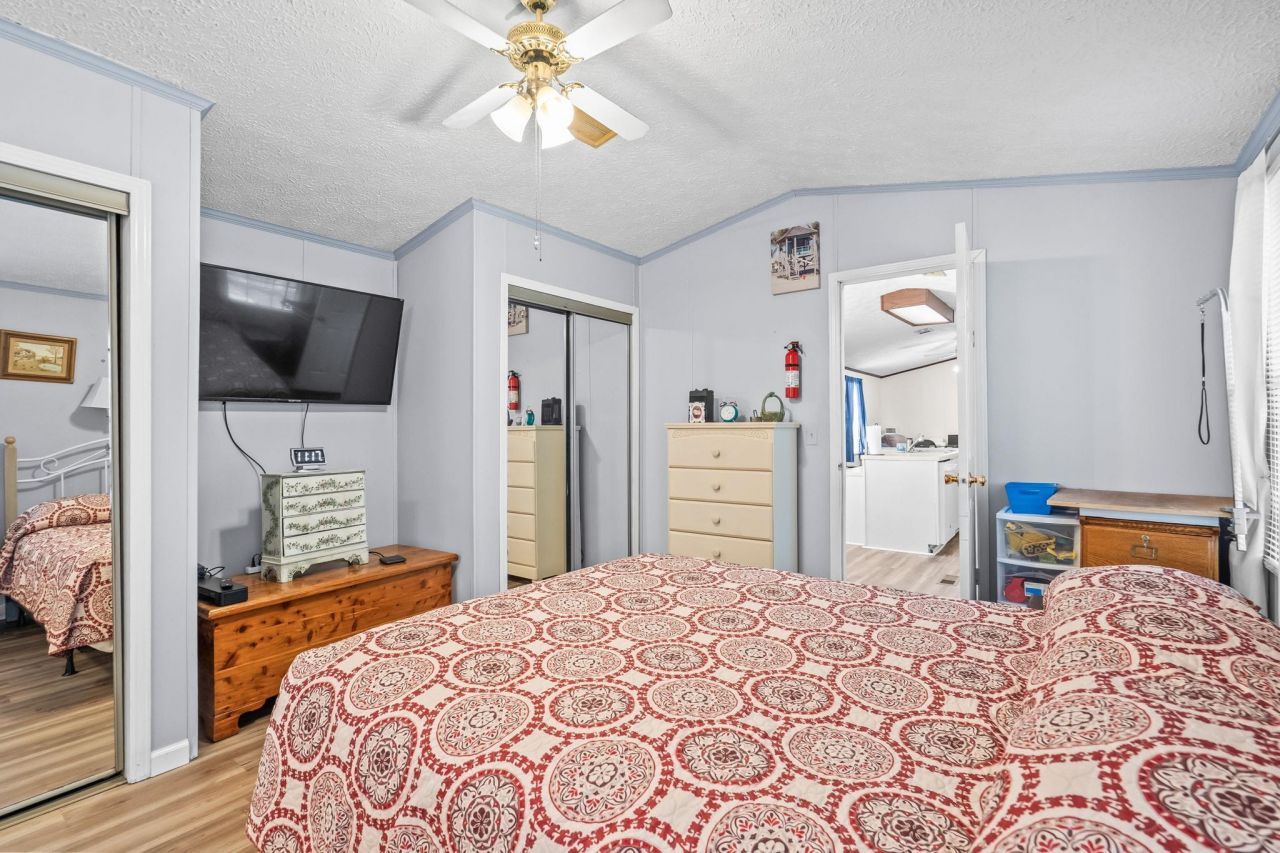 31 Burr Circle  Photo 28