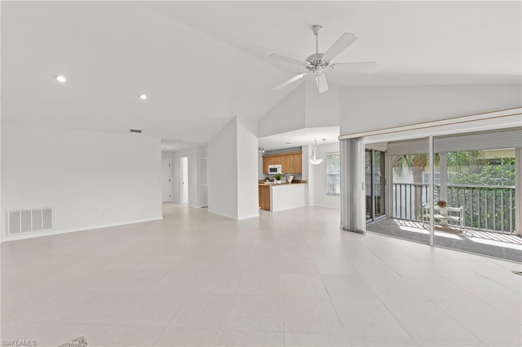 8291 Grand Palm Dr, Unit 2, Estero, FL 33967 Photo