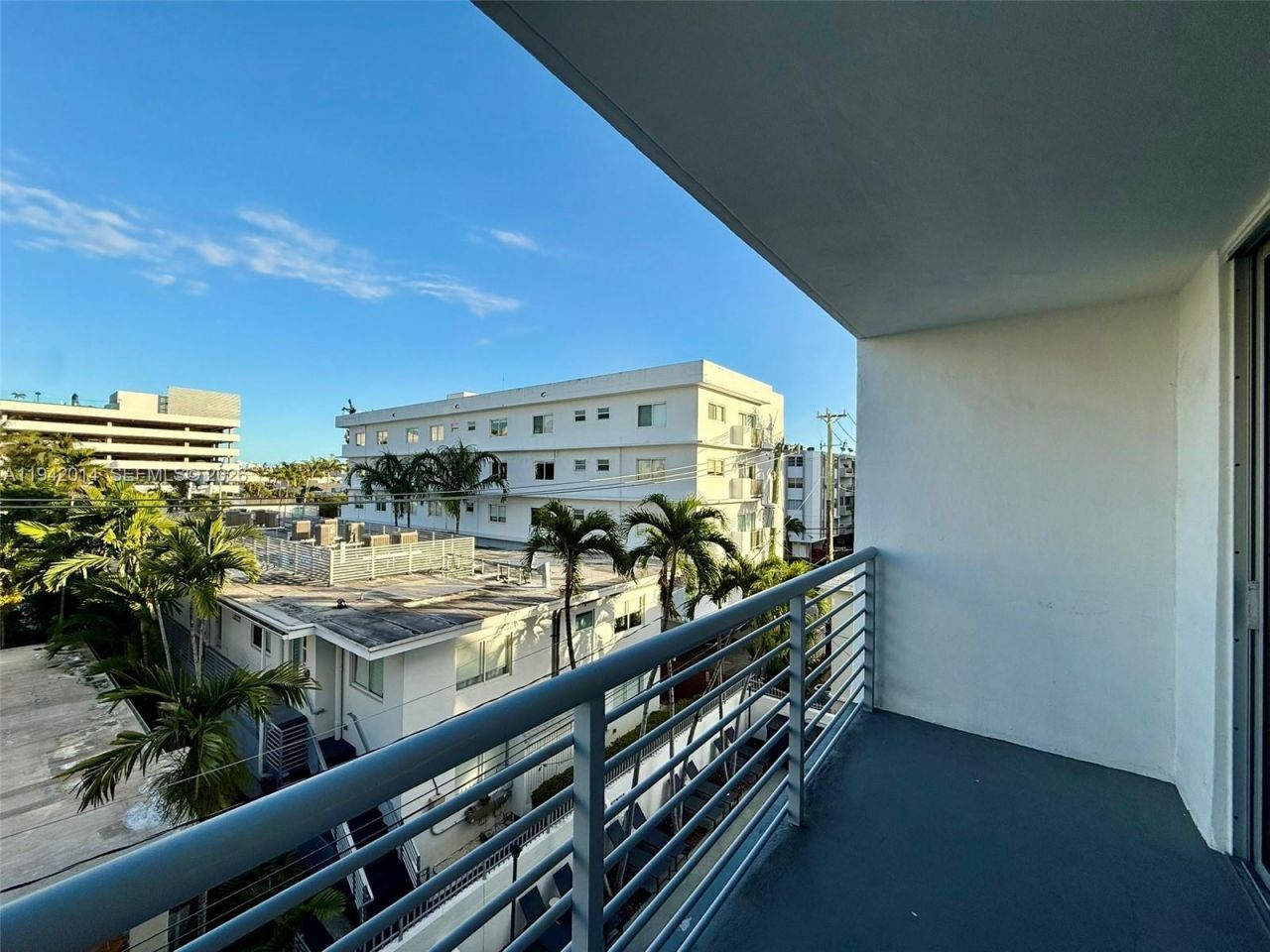 1605 Bay Rd , Unit 407, Miami Beach, FL 33139 Photo