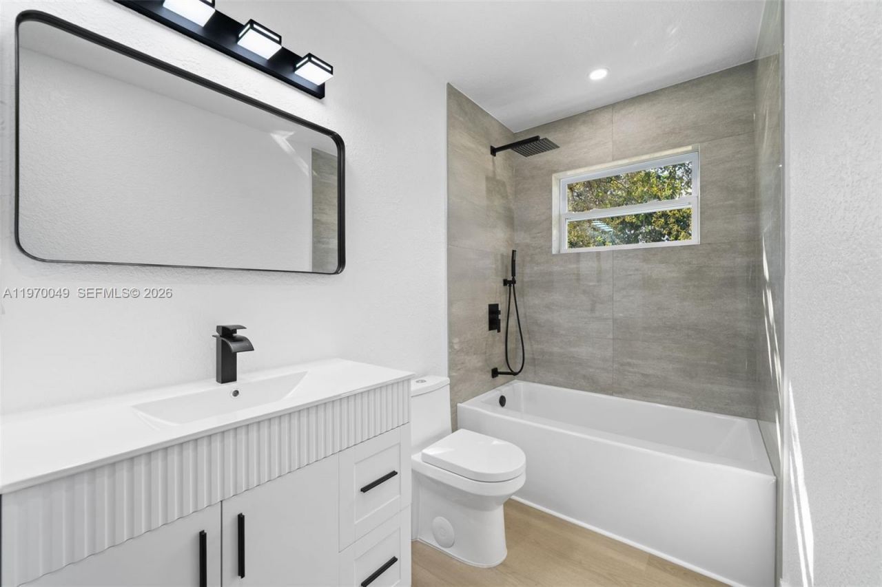 2241 Hope St , Hollywood, FL 33020 Photo