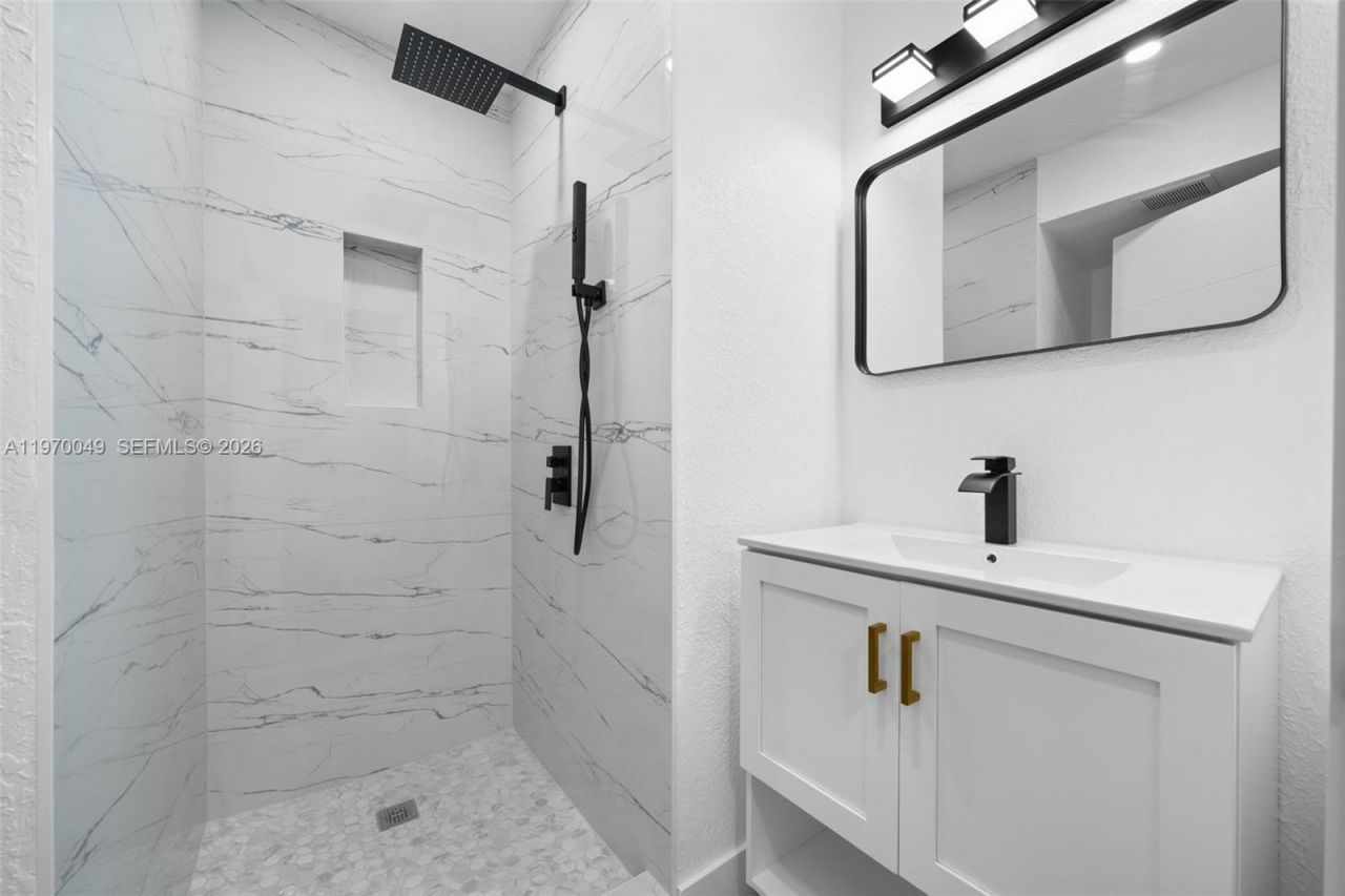 2241 Hope St , Hollywood, FL 33020 Photo