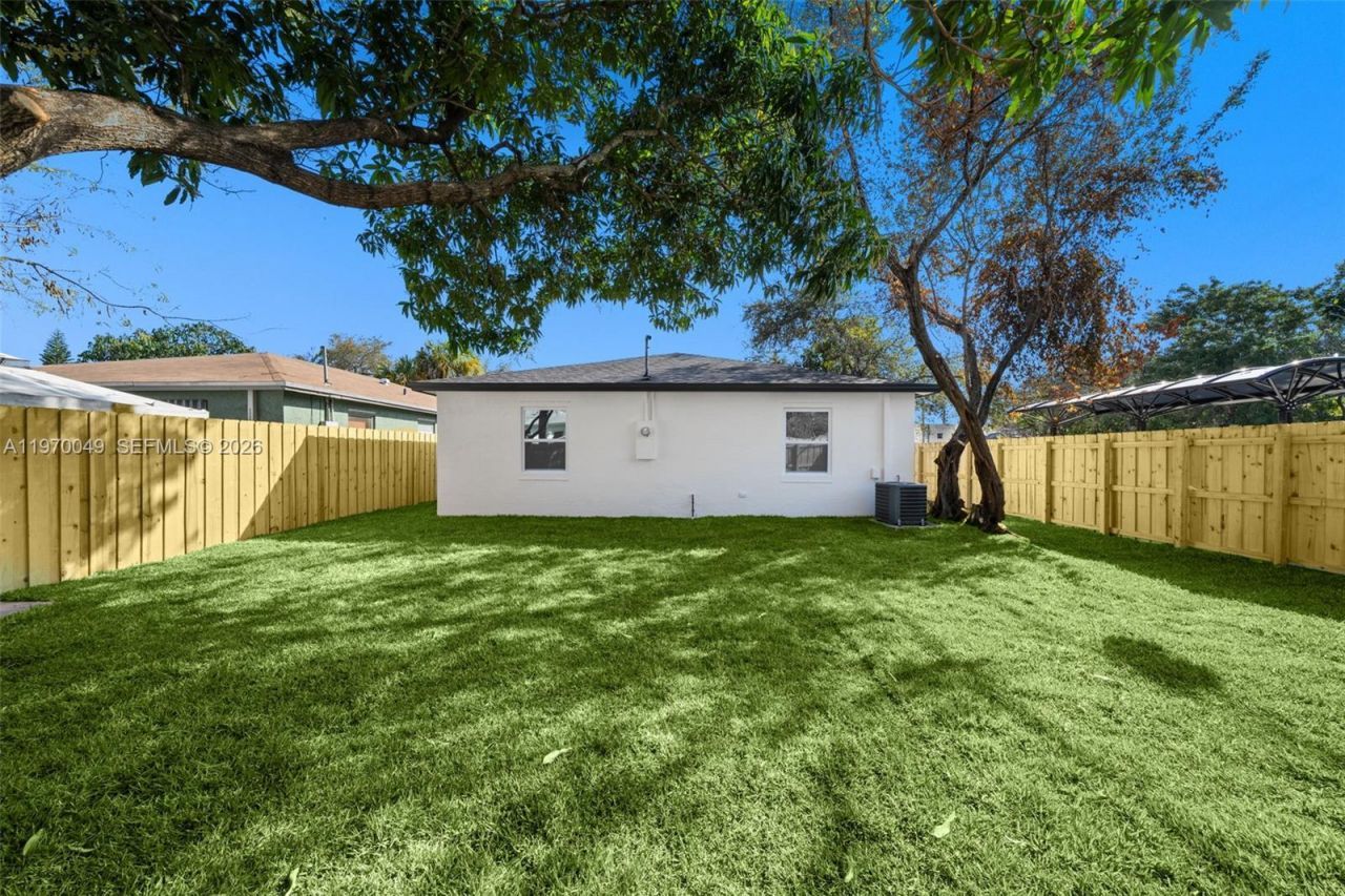 2241 Hope St , Hollywood, FL 33020 Photo