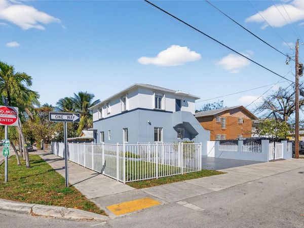 1801 SW 5th St, Unit 1801, Miami, FL 33135