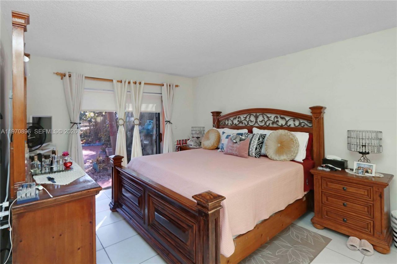 14509 SW 138th Ct , Miami, FL 33186 Photo