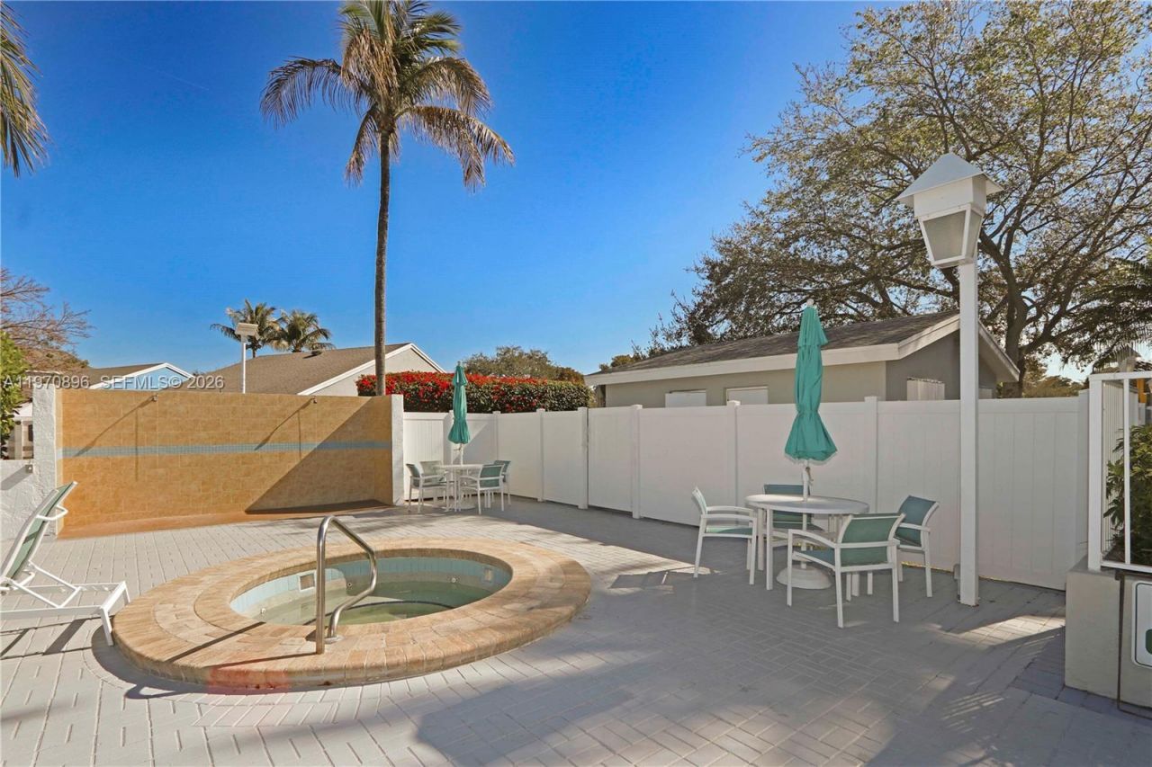 14509 SW 138th Ct , Miami, FL 33186 Photo