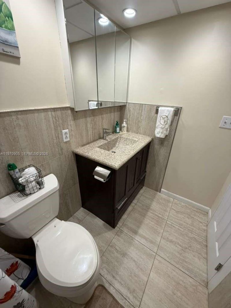 6911 Environ Blvd, Unit 8L, Lauderhill, FL 33319 Photo