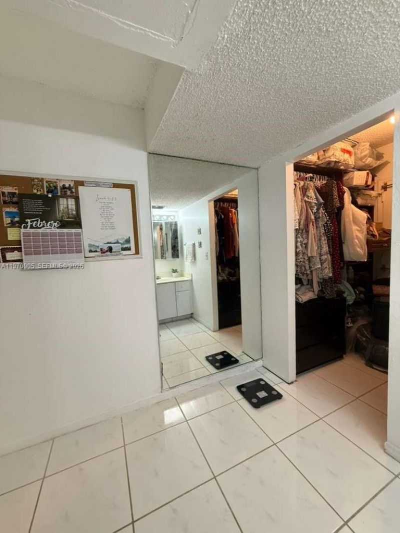 6911 Environ Blvd, Unit 8L, Lauderhill, FL 33319 Photo