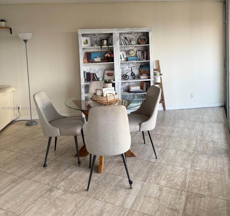 6911 Environ Blvd, Unit 8L, Lauderhill, FL 33319 Photo