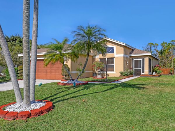 6817 Barnwell Drive, Boynton Beach, FL 33437