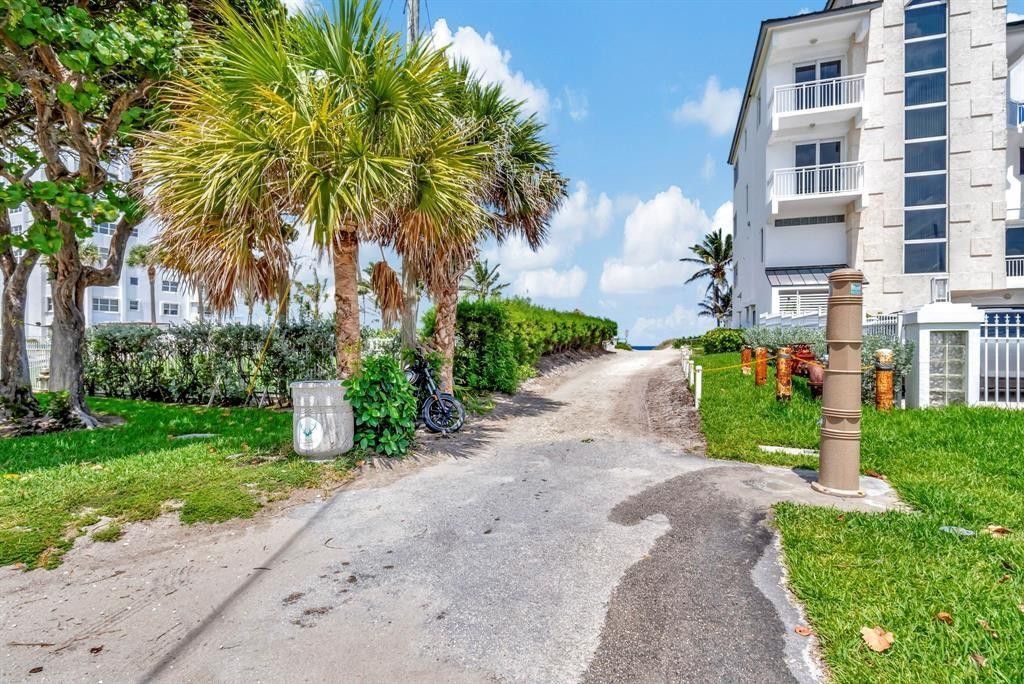 1932 NE 7th Street, Unit 2, Deerfield Beach, FL 33441 Photo