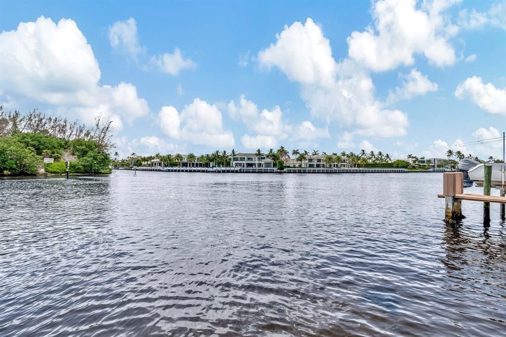 1932 NE 7th St, Unit 2, Deerfield Beach, FL 33441 Photo