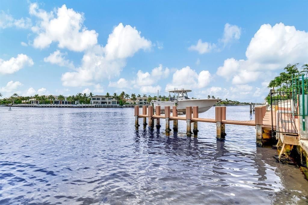 1932 NE 7th St, Unit 2, Deerfield Beach, FL 33441 Photo