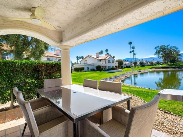 139 Villa Court, Palm Desert, CA 92211