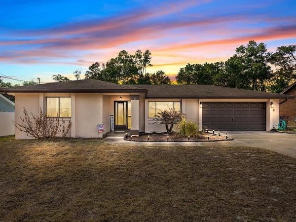 2475 S PARKVIEW AVENUE, ORANGE CITY, FL 32763