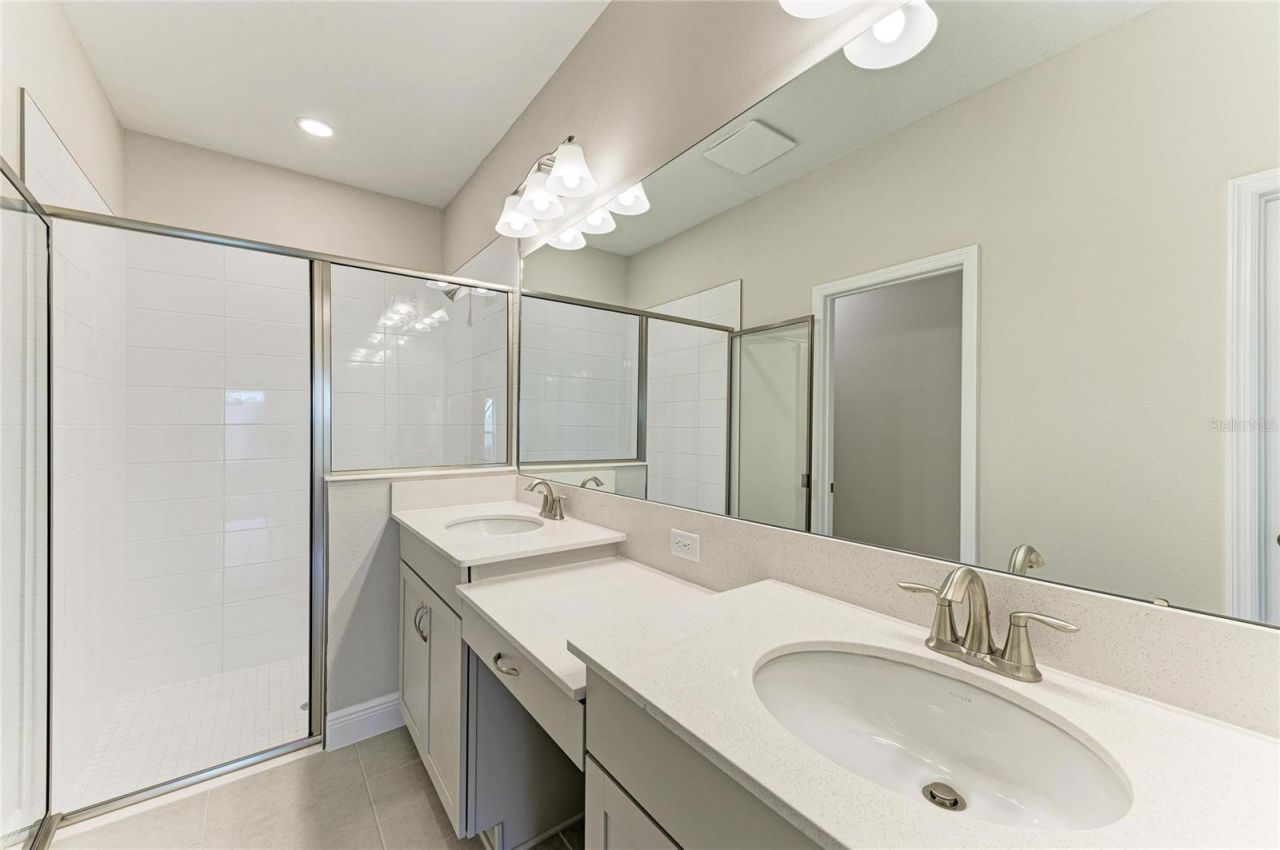 12310 Oak  Hill Way, Parrish, FL 34219 Photo