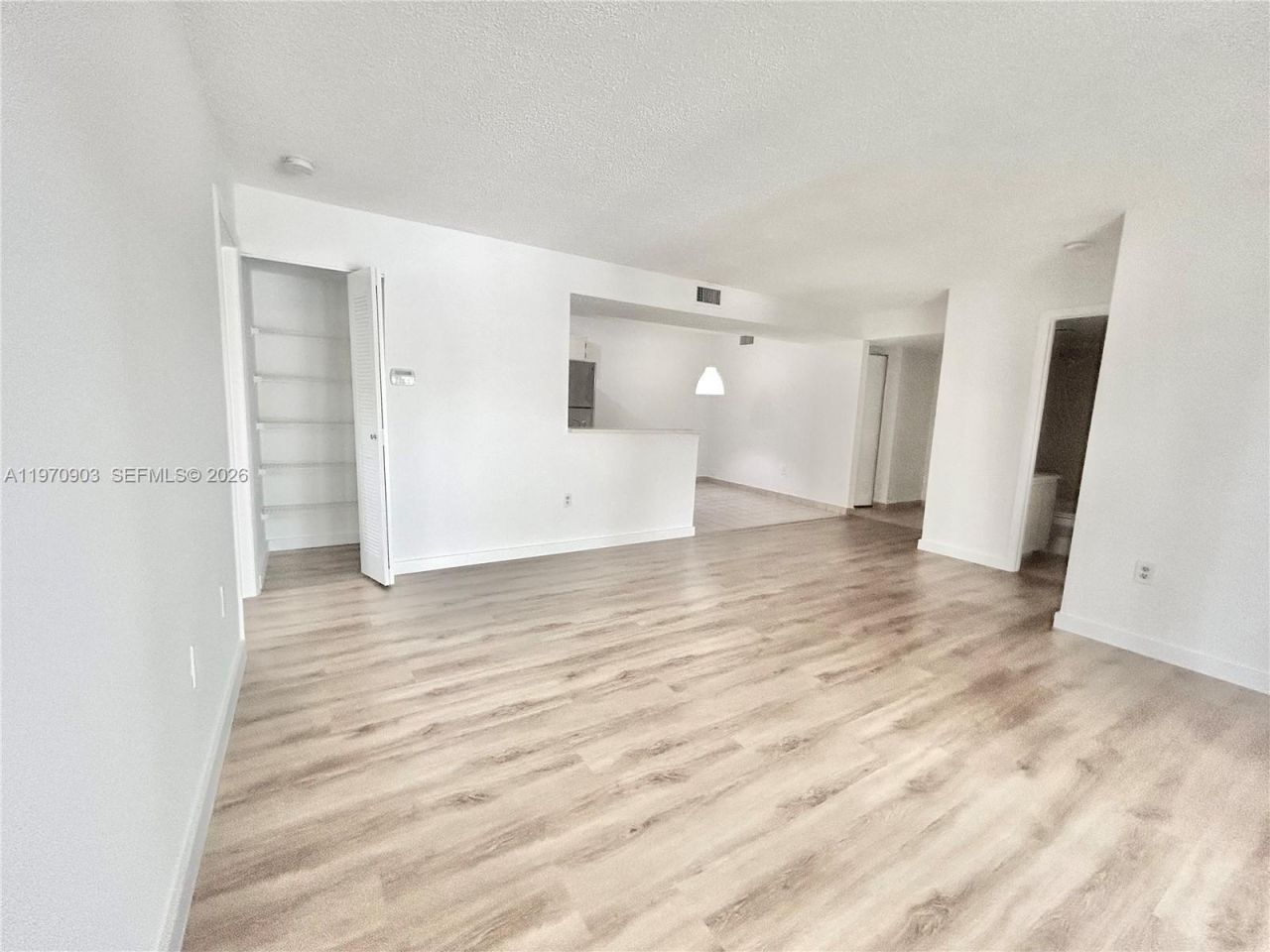 400 W Palm Cir W , Unit 201, Pembroke Pines, FL 33025 Photo